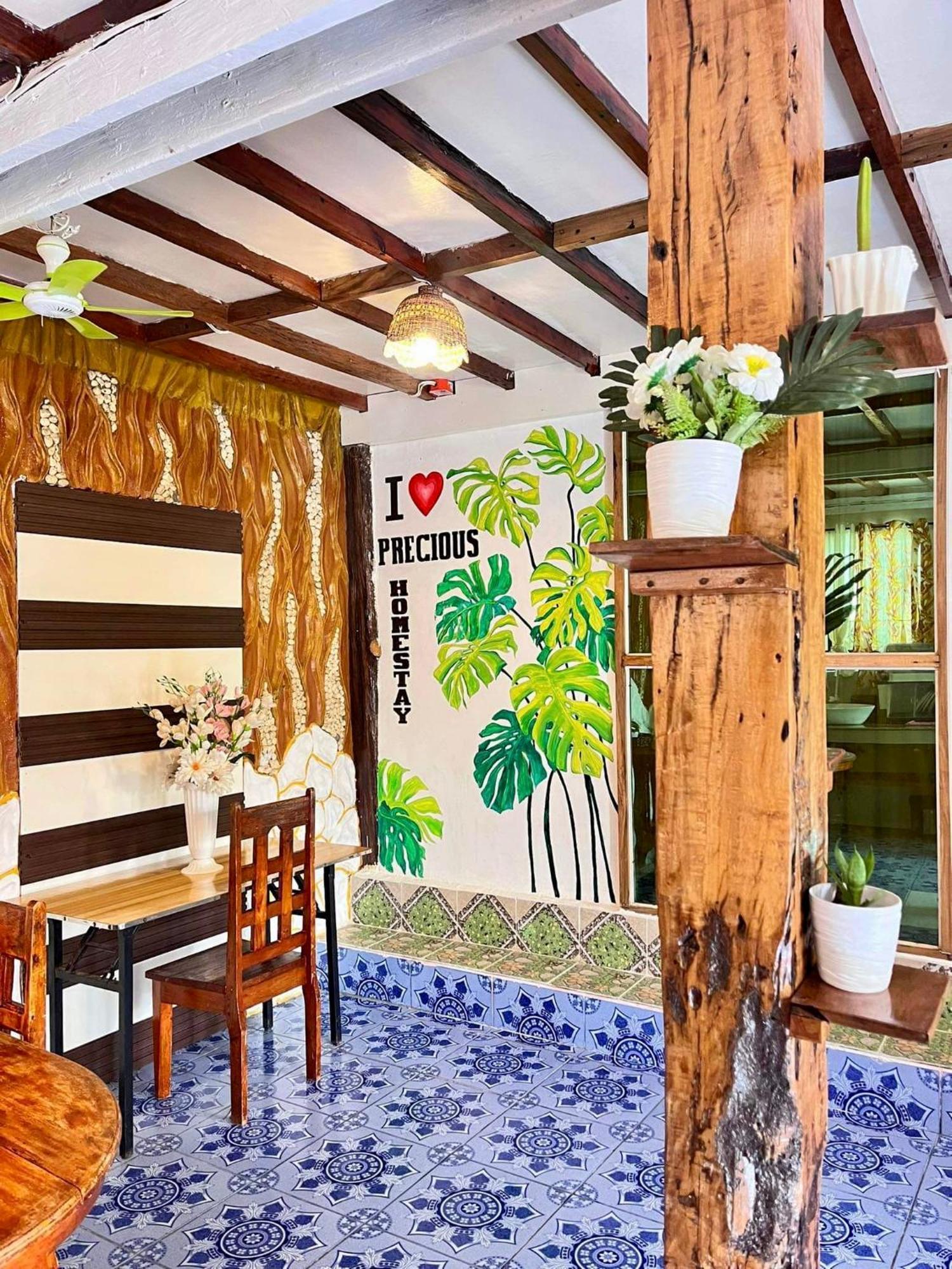 Precious Homestay-Family Room Burgos  Экстерьер фото